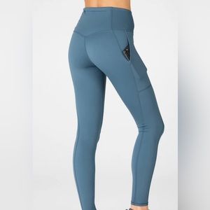 Blue Fabletics leggings